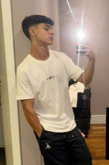 <em>Eduardo Me.</em>